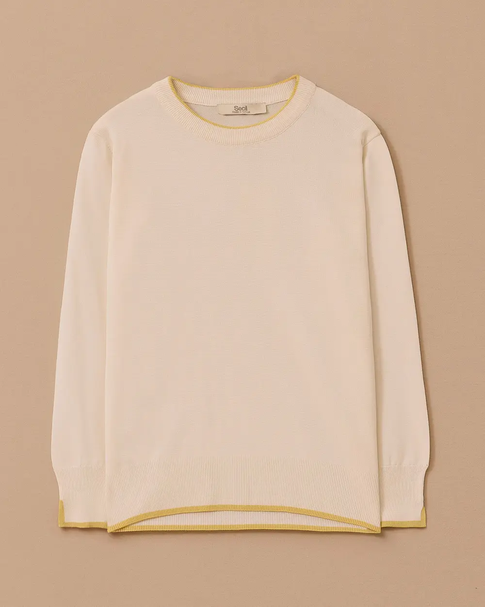 Biye Detaylı Lastikli Triko Bluz