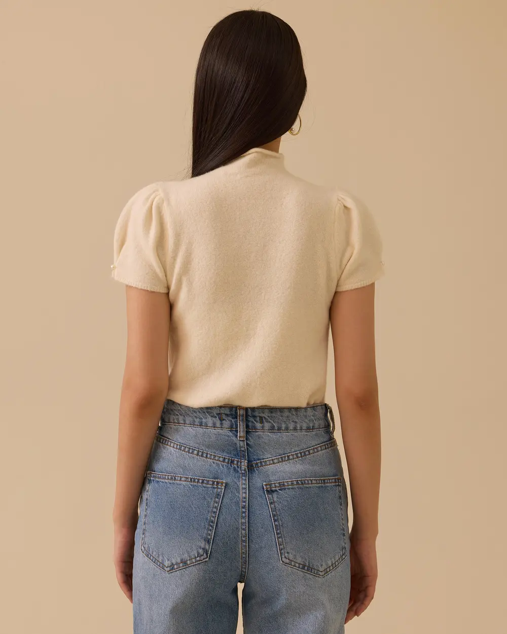 Dik Yaka Kısa Kollu Bel Boy Triko Bluz