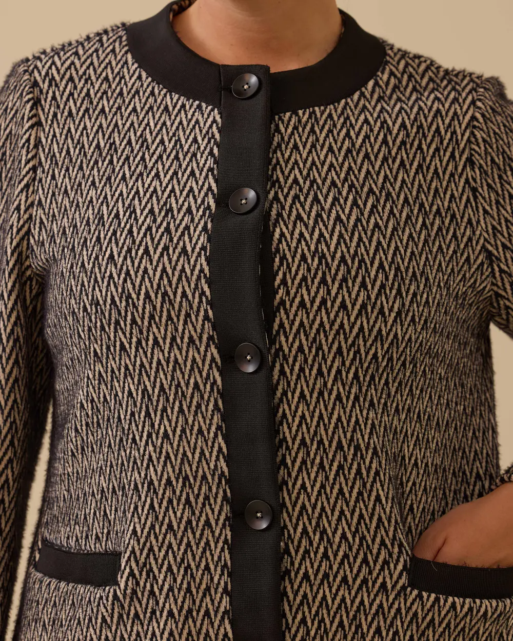 Büyük Beden Desenli Cep Detaylı Triko Ceket