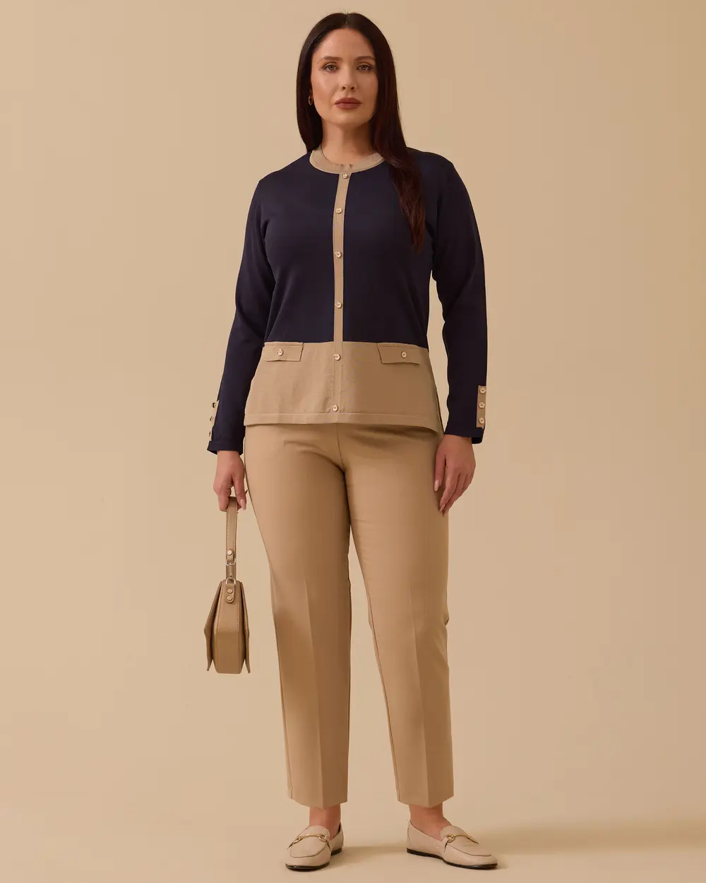 Büyük Beden Düğme Detaylı Triko Bluz