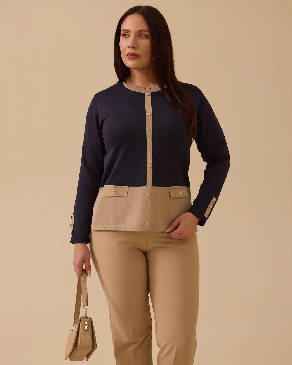 Büyük Beden Düğme Detaylı Triko Bluz