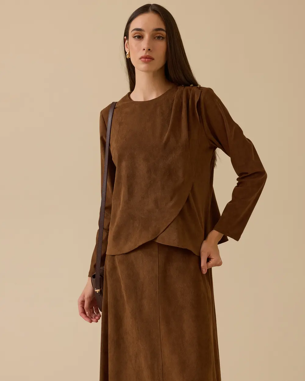 Drapeli Omuz Düğmeli Süet Bluz