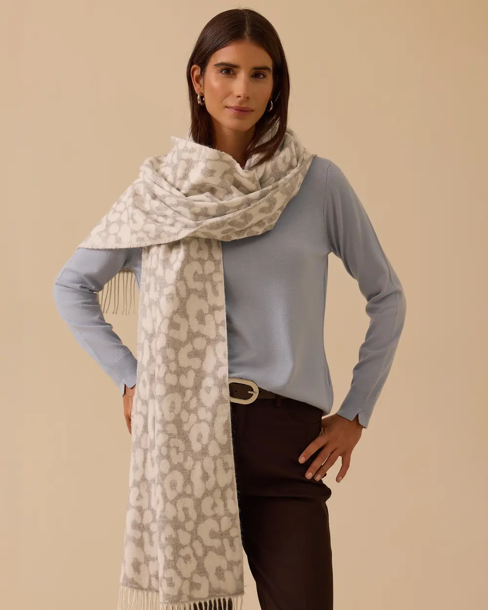 Leopard Patterned Thick Tasseled Shawl