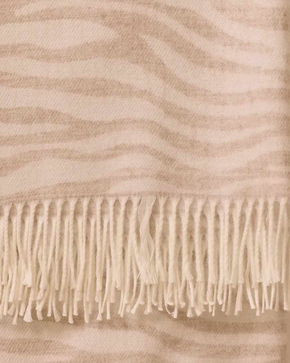 Desenli Püsküllü Kalın Şal