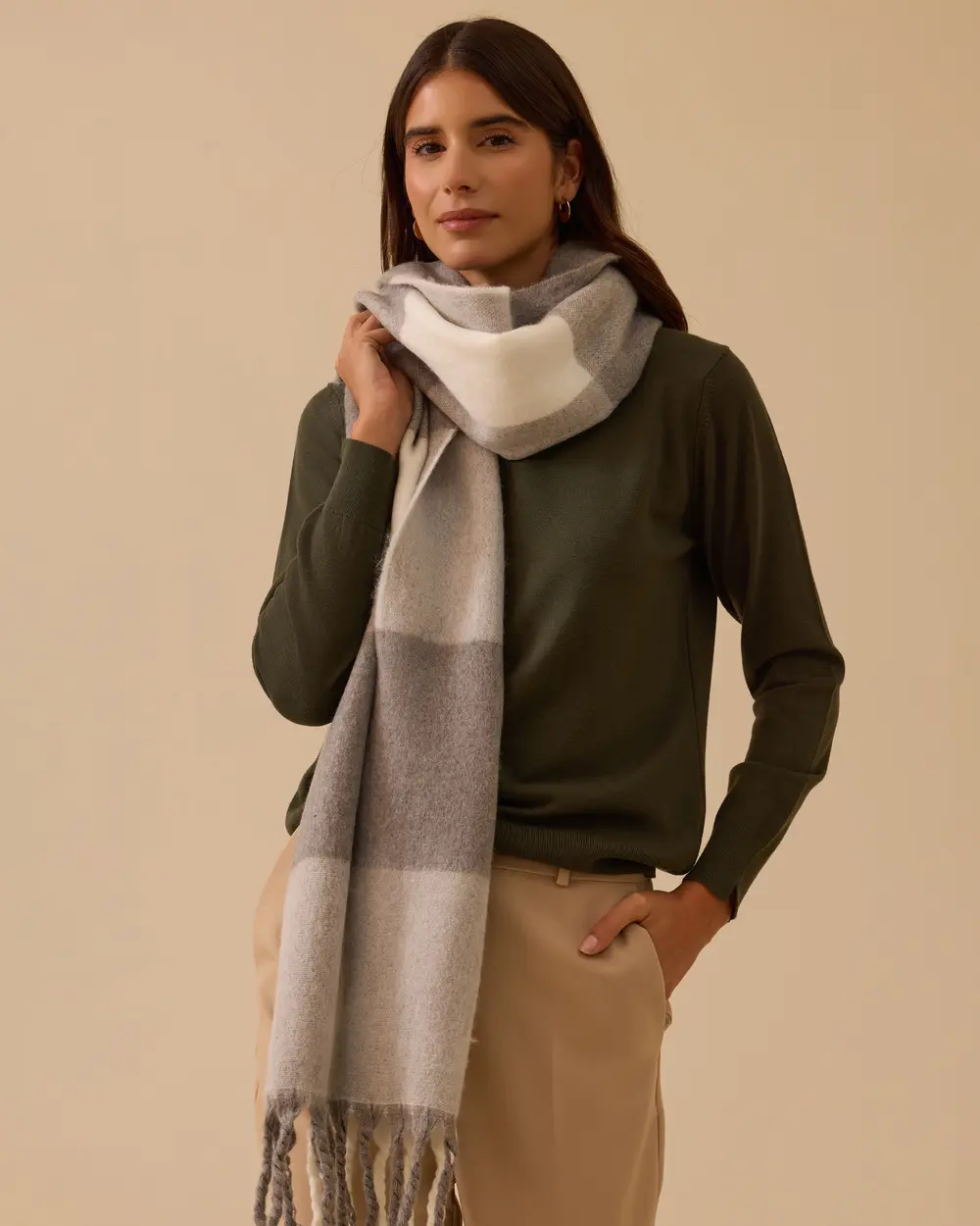 Kareli Kalın Püsküllü Şal