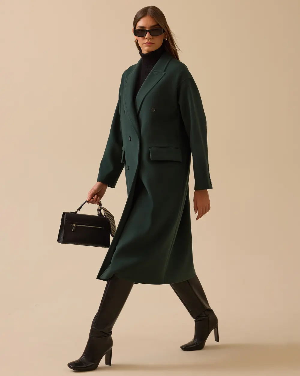 Düğmeli Uzun Kaşe Kaban