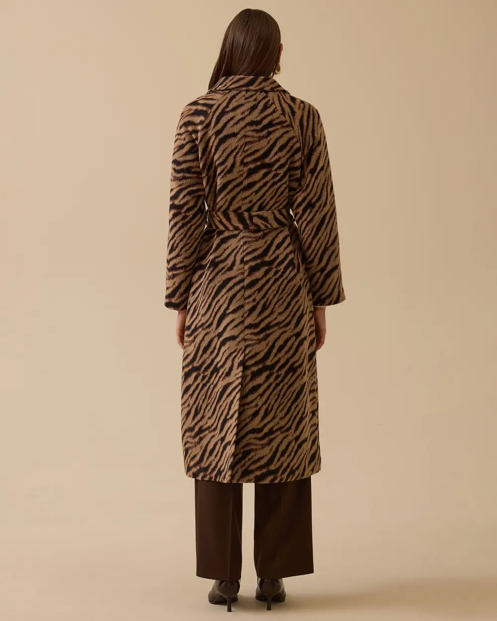 Zebra Desenli Kuşaklı Uzun Kaban