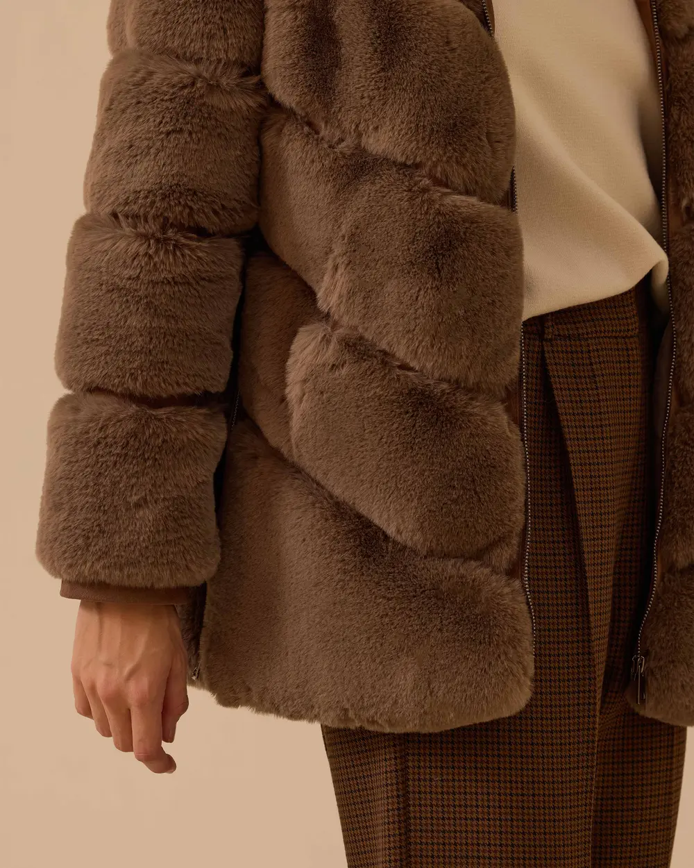 Fermuarlı Suni Kürk Kaban