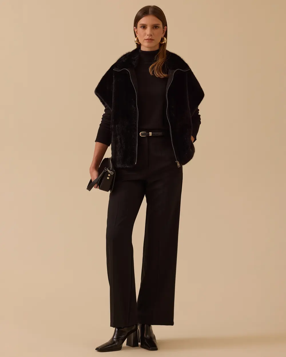 Stand Collar Zippered Faux Fur Vest