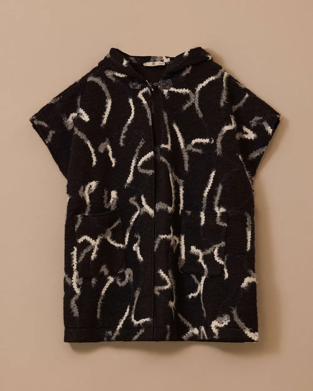 Patterned Hooded Pocket Detailed Poncho