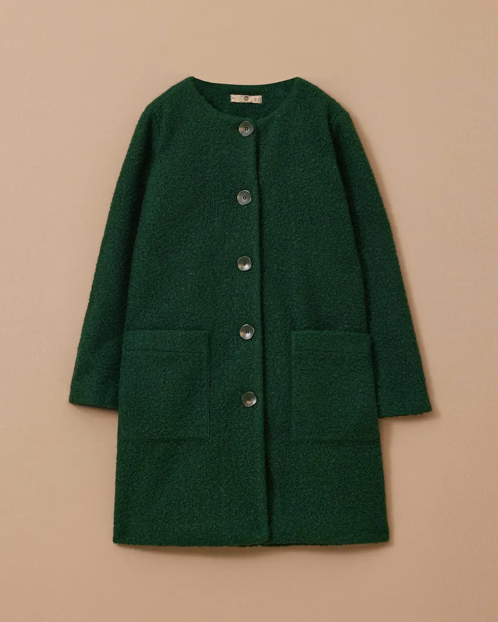 Cepli Düğmeli Peluş Kaban