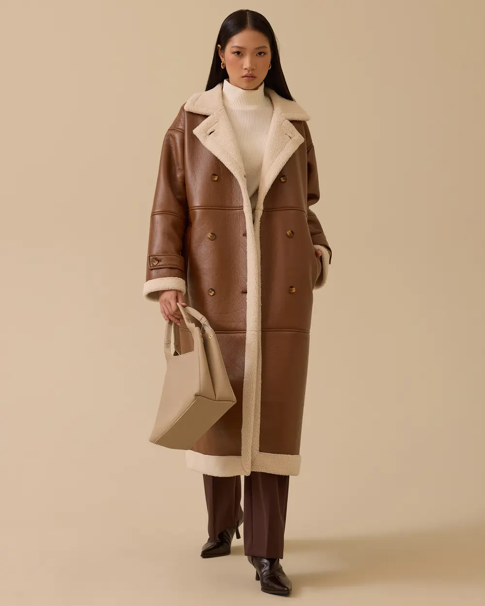 Peluş Astarlı Suni Deri Cepli Kaban