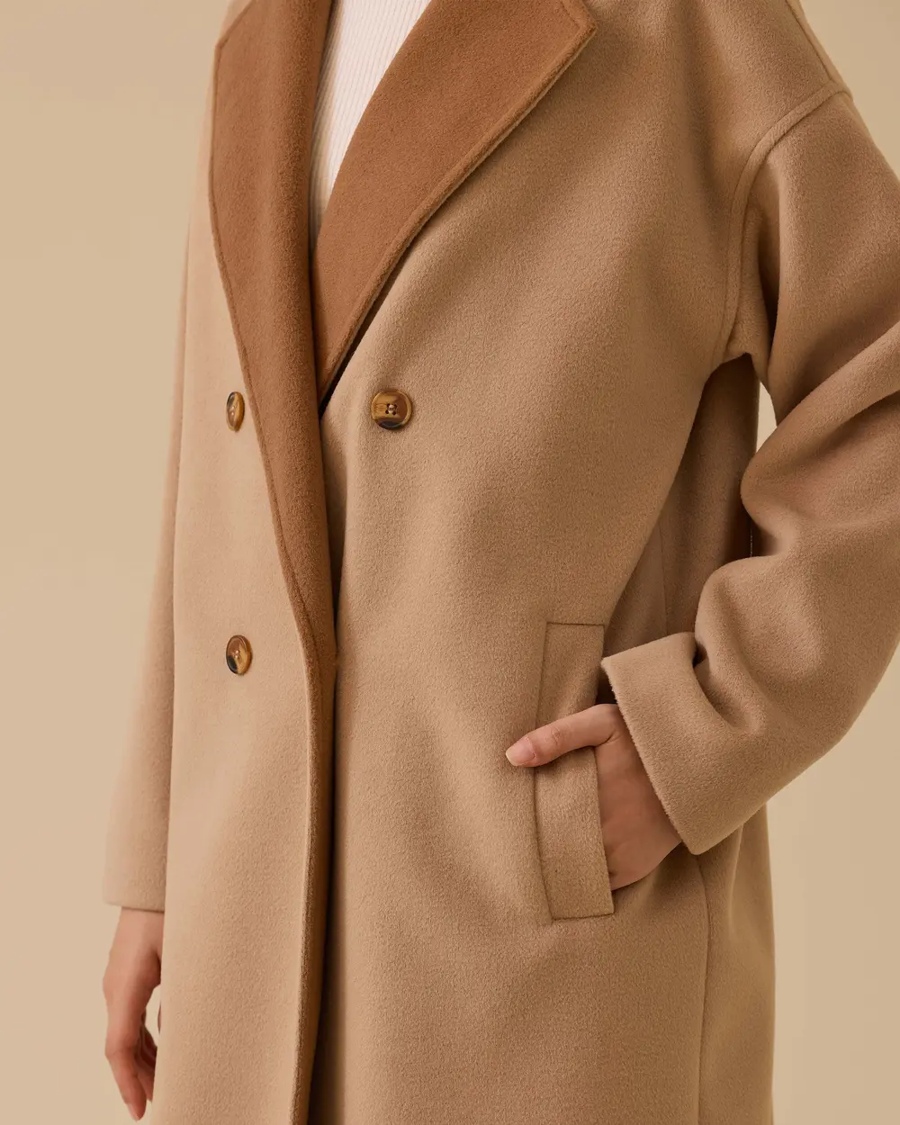 Düğmeli Kruvaze Kaşe Kaban