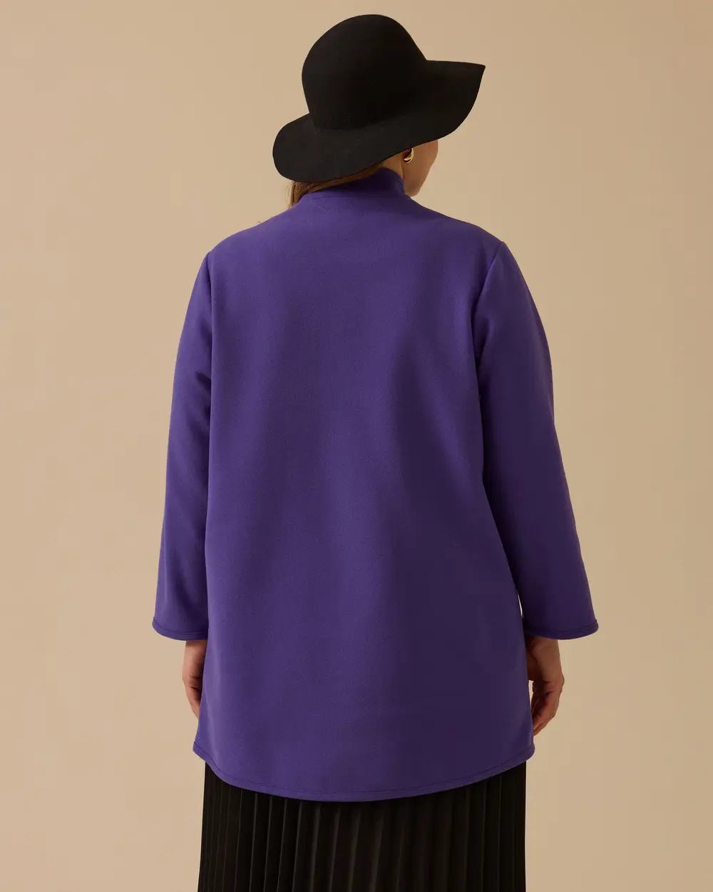 Büyük Beden Hakim Yaka Düğmeli Kaban