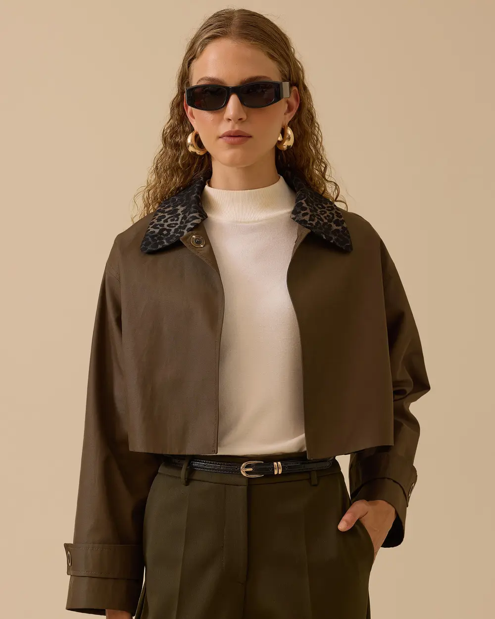 Çift Kullanımlı Leopar Detaylı  Trençkot