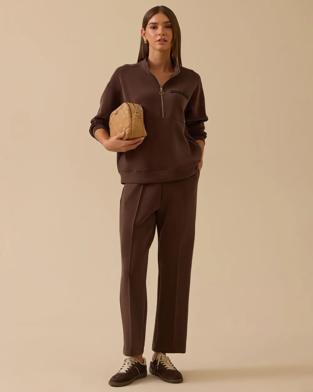 Boncuk Detaylı Fermuarlı Sweatshirt