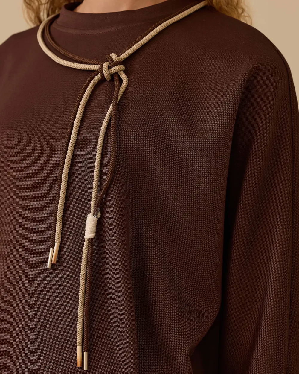 Bağlama Aksesuarlı Sweatshirt