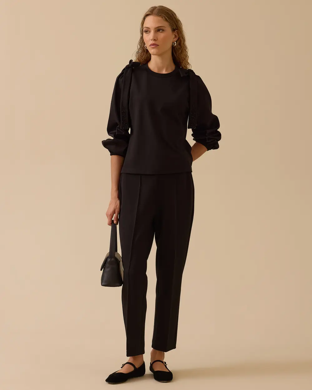 Omuz Fiyonk Detaylı Sweatshirt