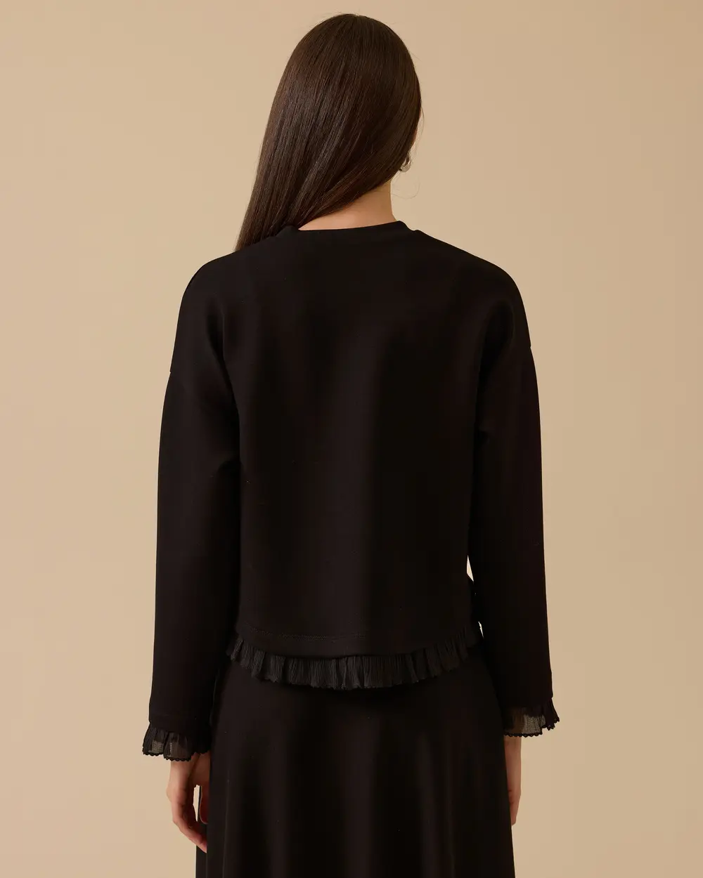 Ruffle Detailed Sweatshirt