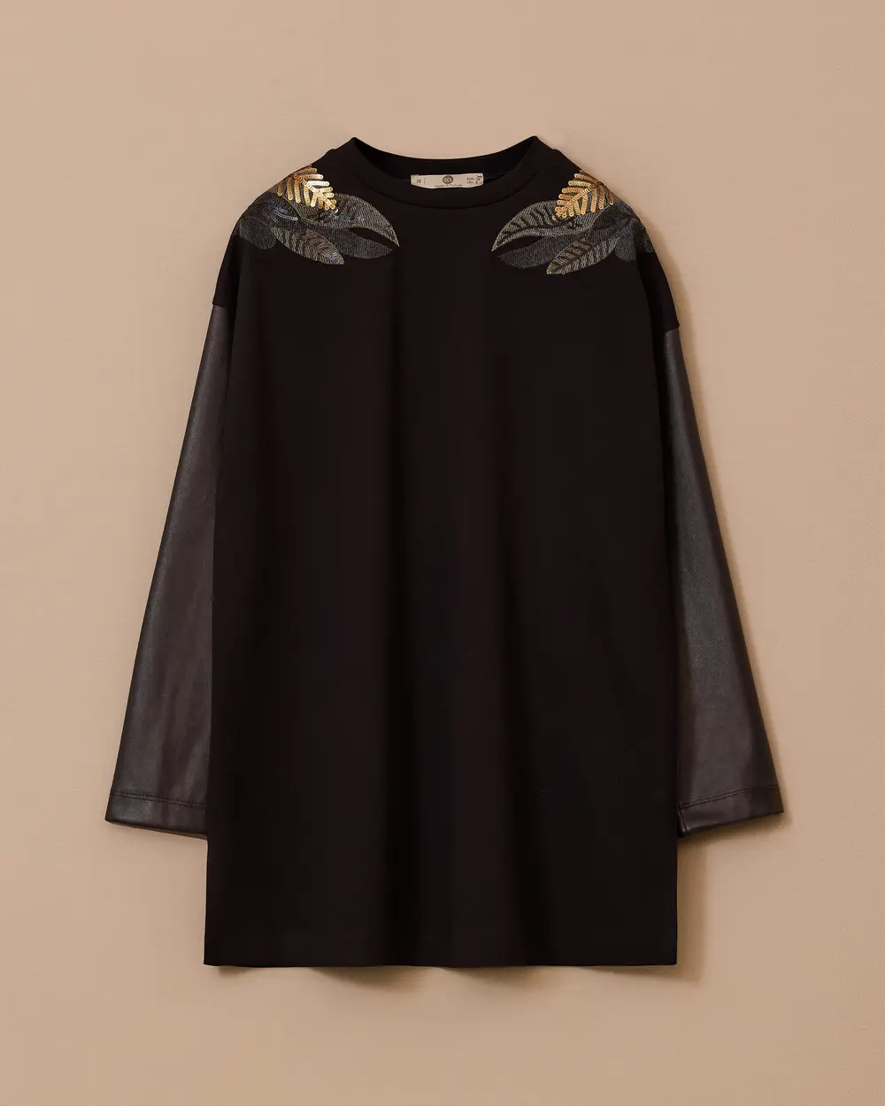 Shoulder Embroidered Sweatshirt