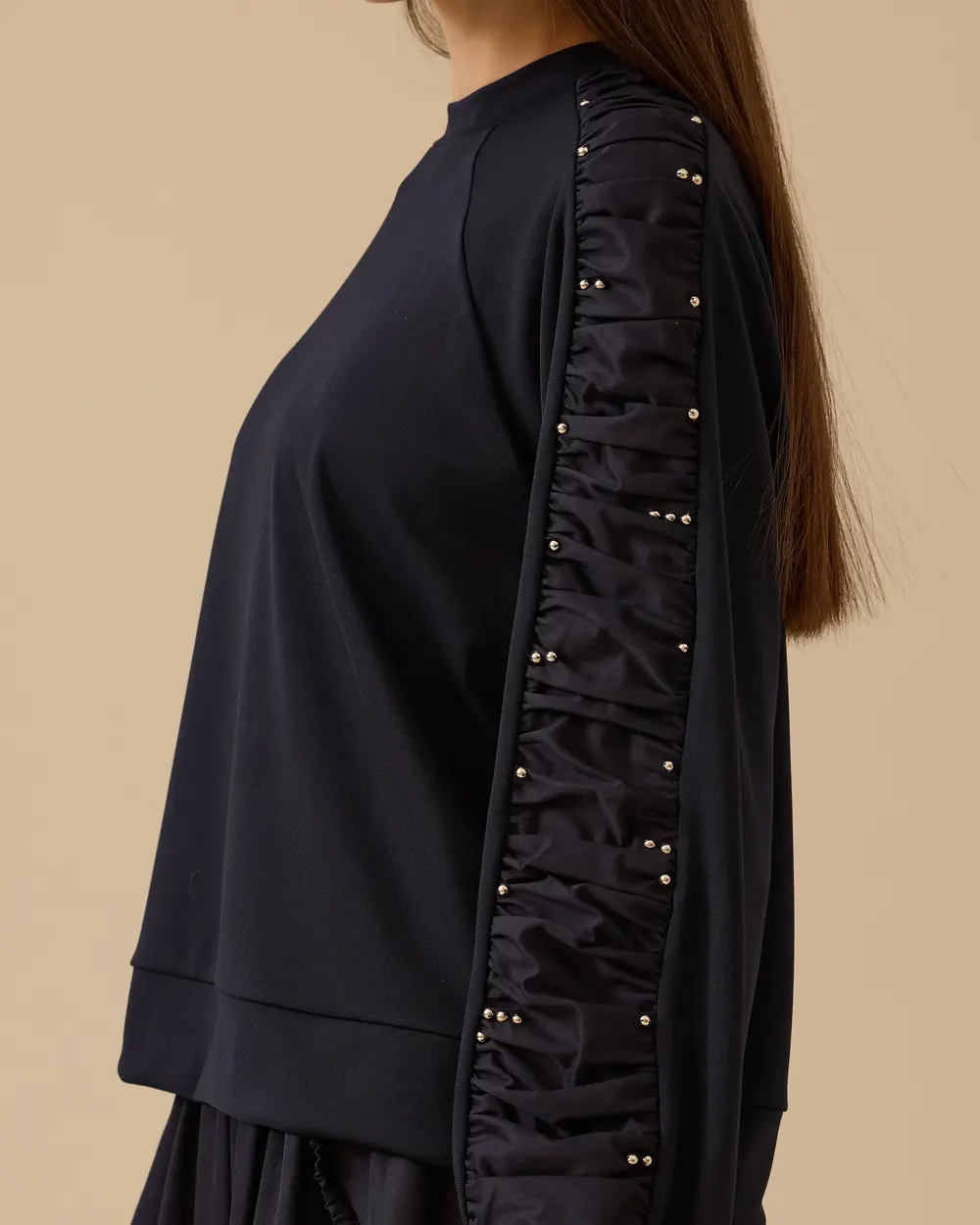 Kol Detaylı Sweatshirt