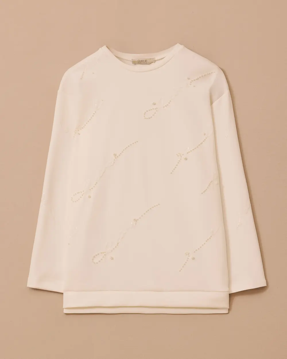 Büyük Beden Nakış Detaylı Boncuklu Sweatshirt