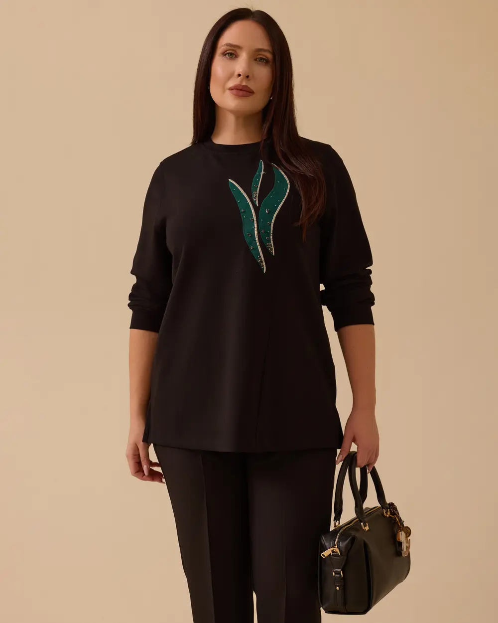 Büyük Beden Desenli Taş İşlemeli Sweatshirt