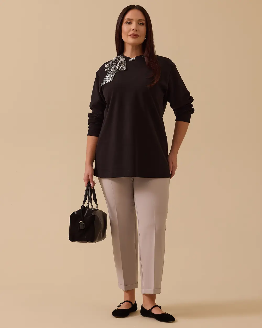 Büyük Beden Fular Yakalı Sweatshirt