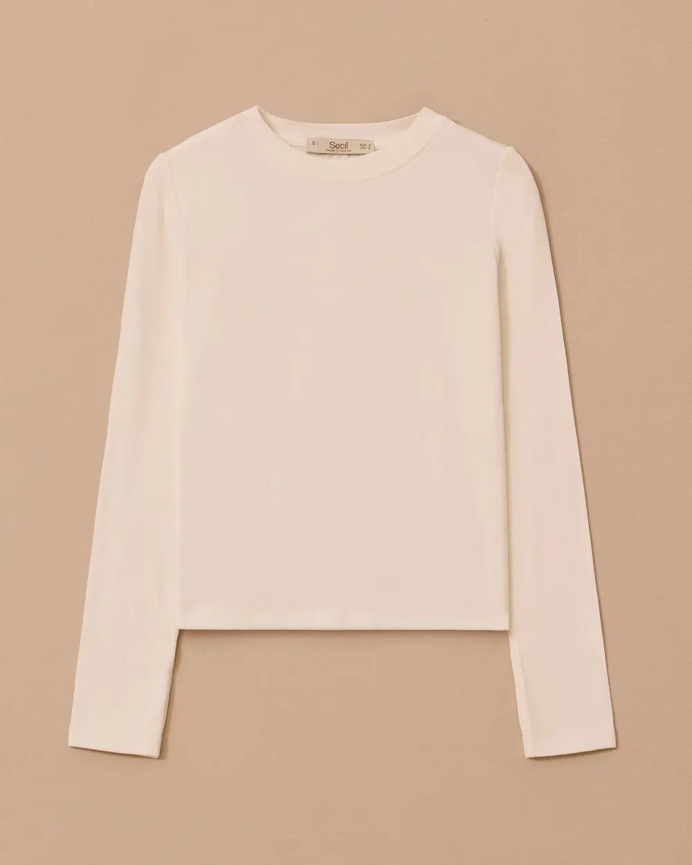 Round Neck Long Sleeve Basic T-Shirt