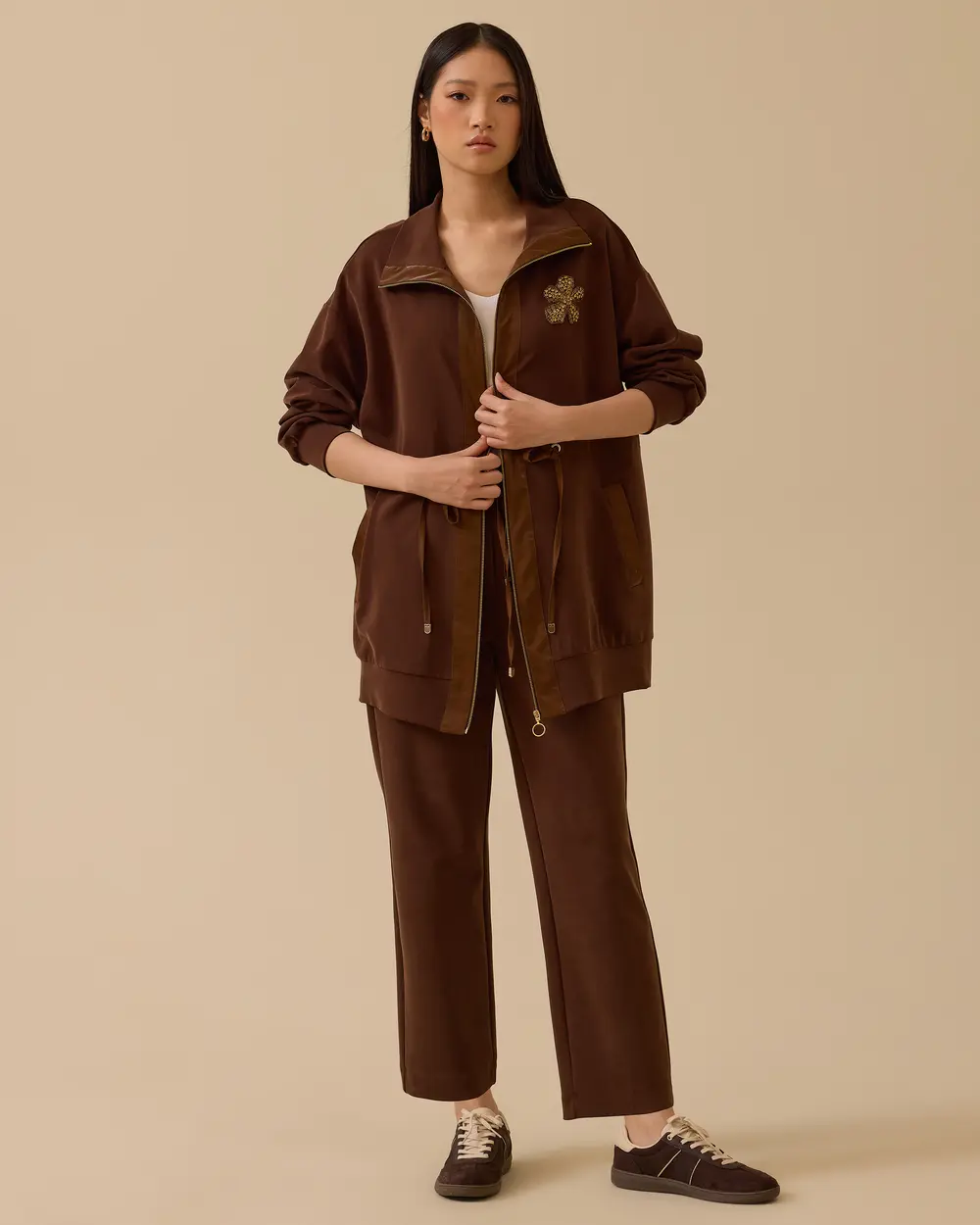 Stone Embroidered Double Fabric Zipper Cap