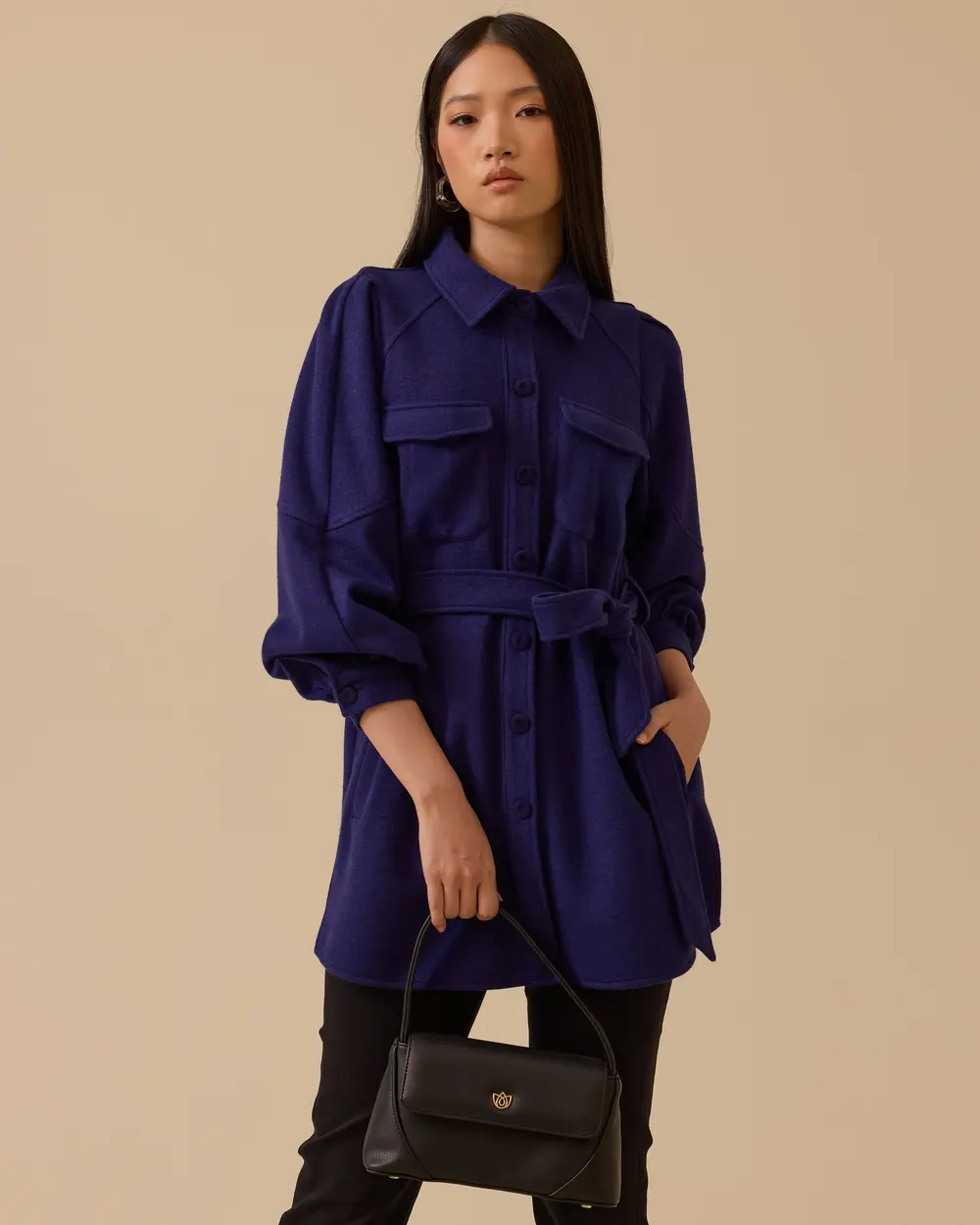 Düğmeli Cep Detaylı Kuşaklı Kap