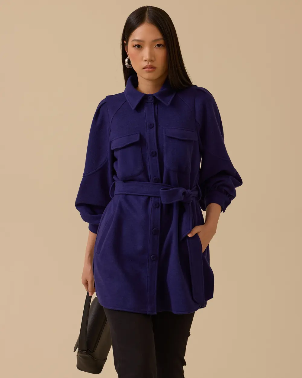 Düğmeli Cep Detaylı Kuşaklı Kap