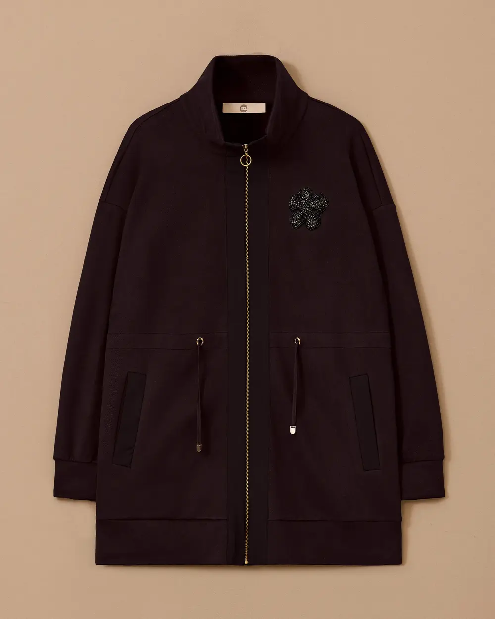 Taş İşlemeli Fermuarlı Kap