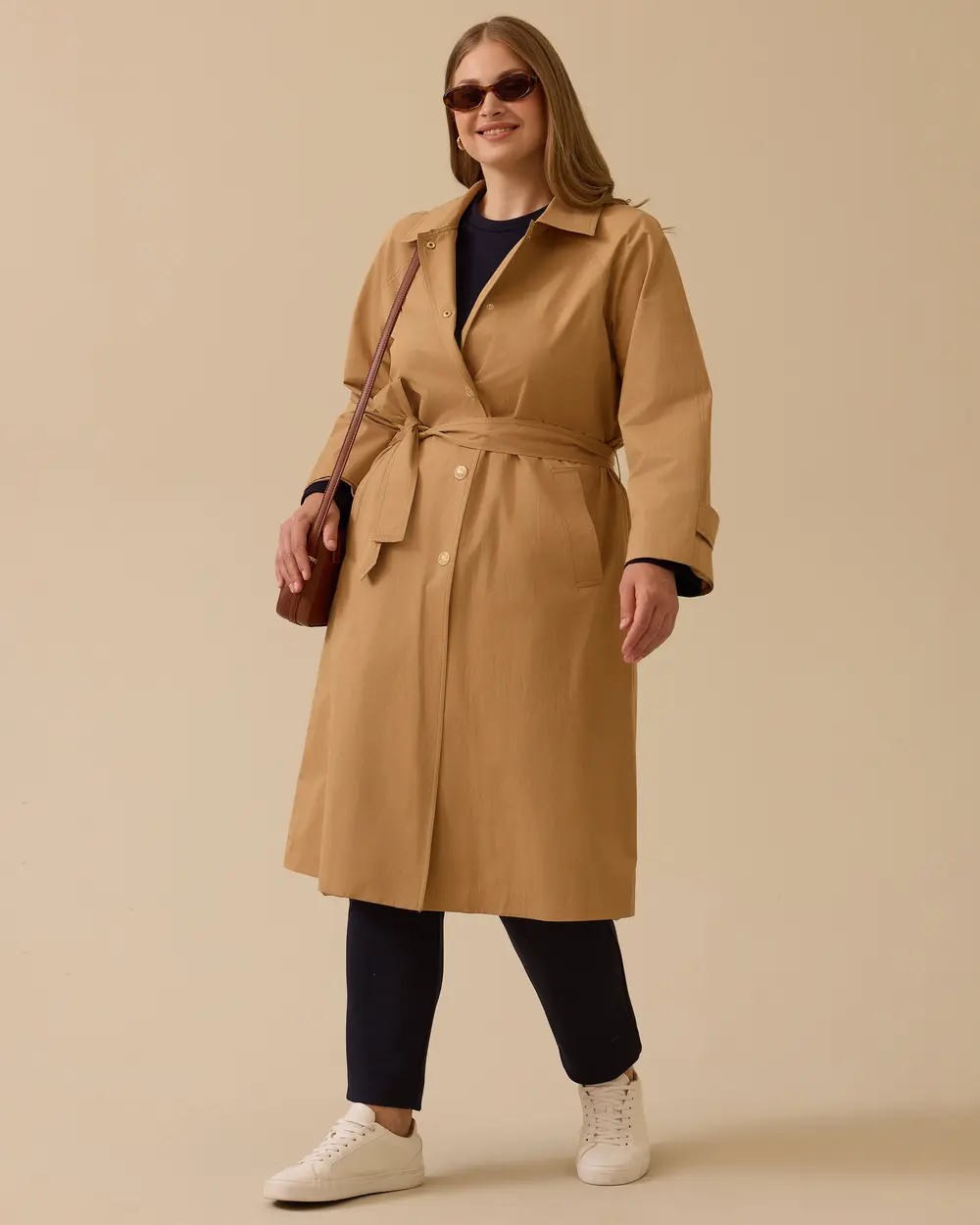 Büyük Beden Kuşaklı Düğmeli Pardesü