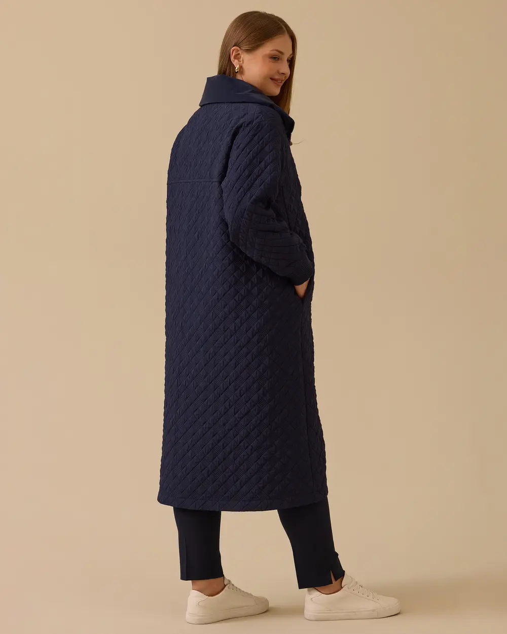 Büyük Beden Kapitone Fermuarlı Pardesü