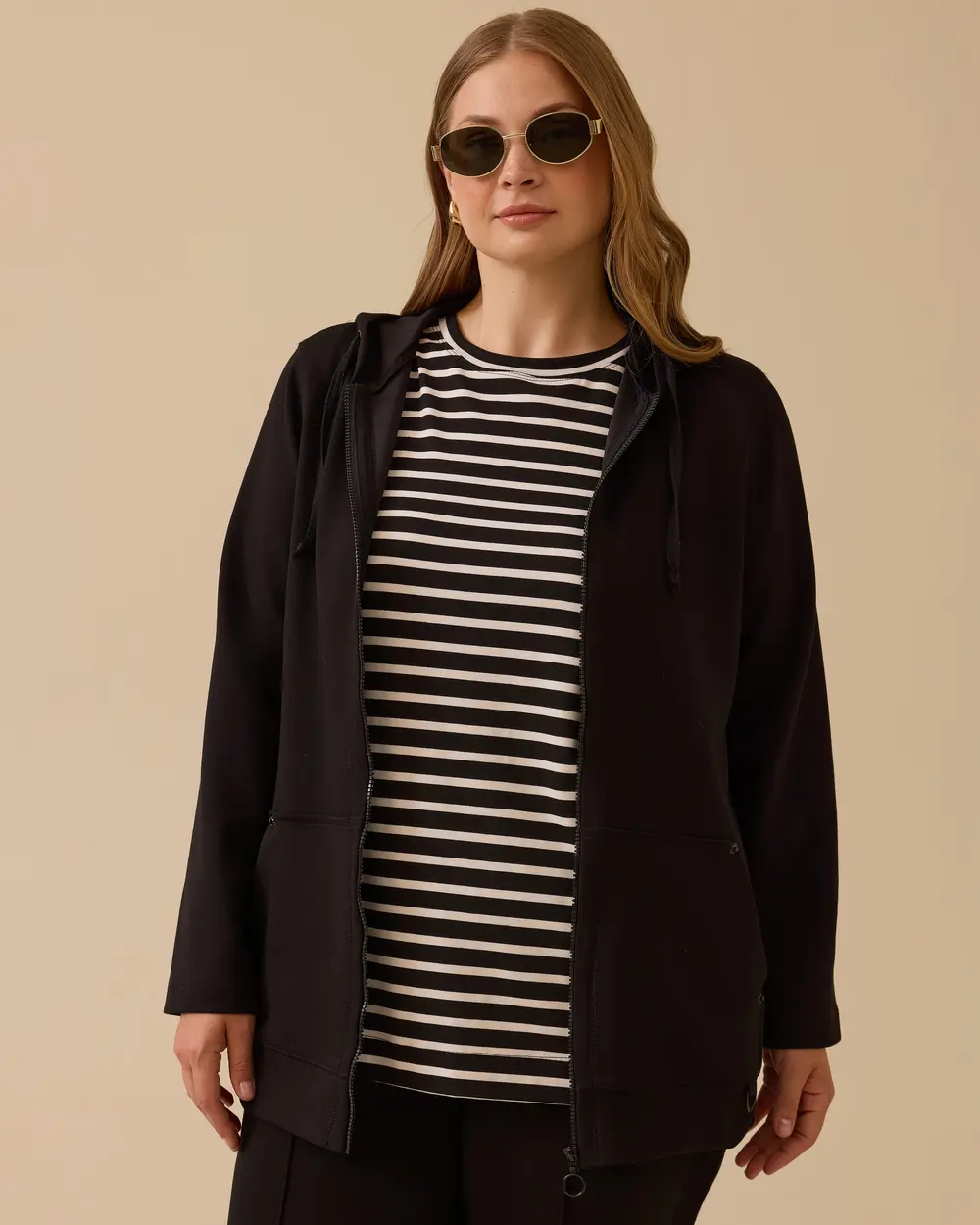 Büyük Beden Çizgili İç Bluzlu Fermuarlı Takım