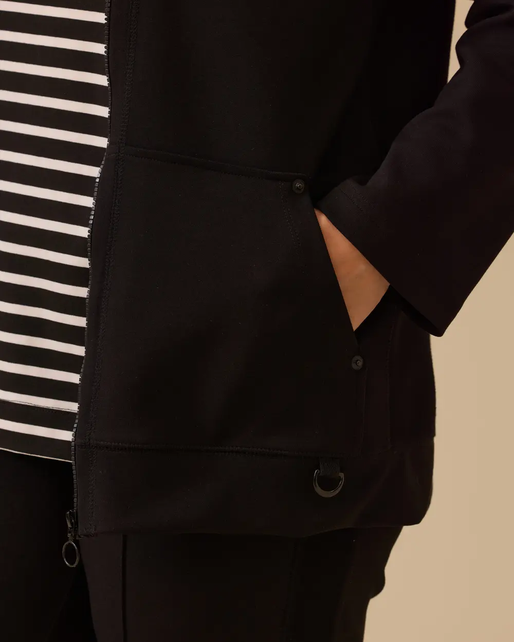 Büyük Beden Çizgili İç Bluzlu Fermuarlı Takım