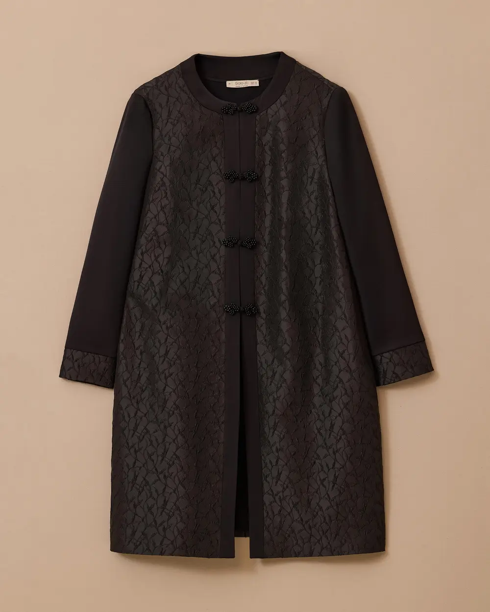 Plus Size Patterned Jacquard Suit