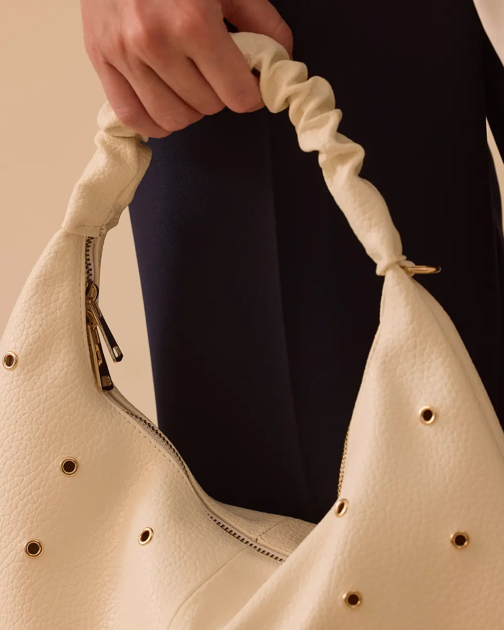 Metal Detailed Zipper Bag