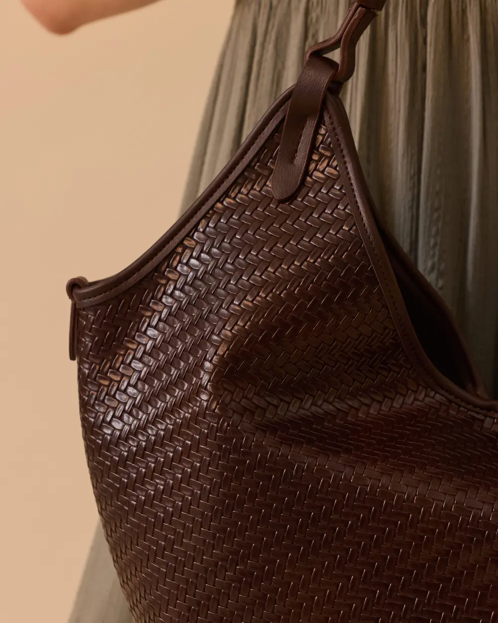 Knit Patterned Shoulder Bag