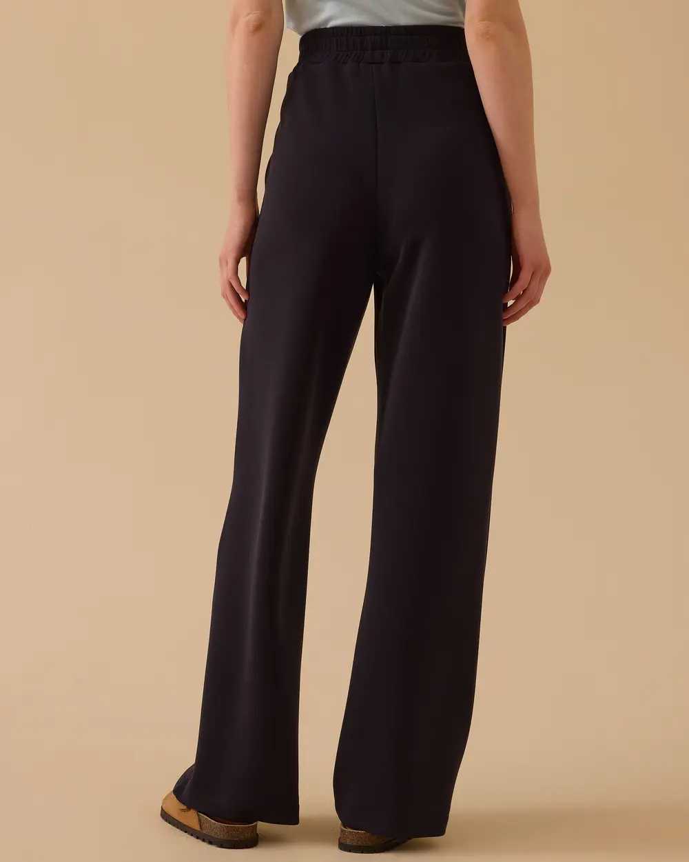 Elastik Bel Düz Kesim Cepli Pantolon