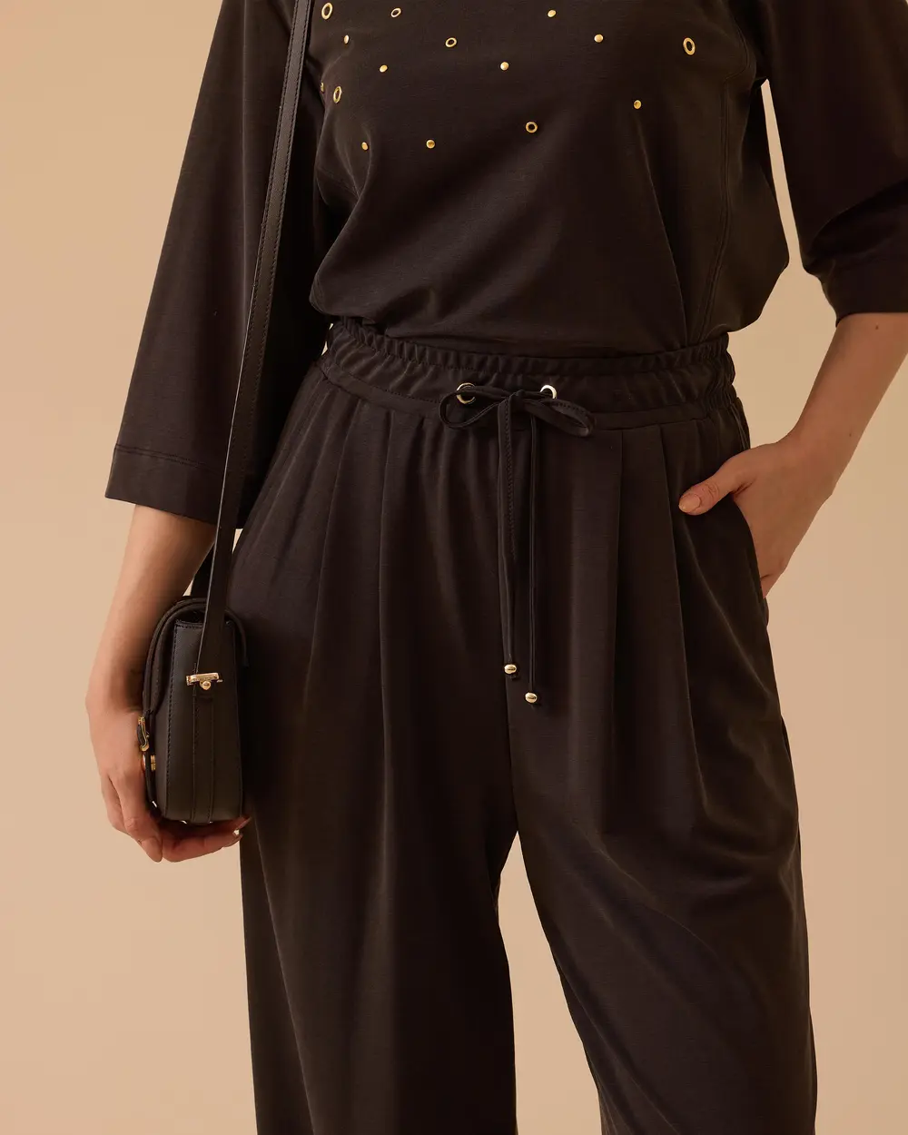 Lace-up Pile Detailed Sweatpants