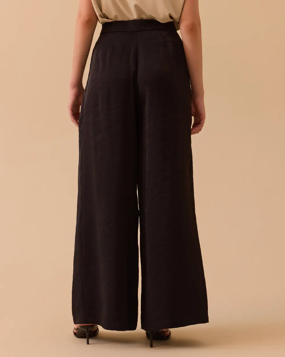 Modern Kesim Bol Paça Pantolon
