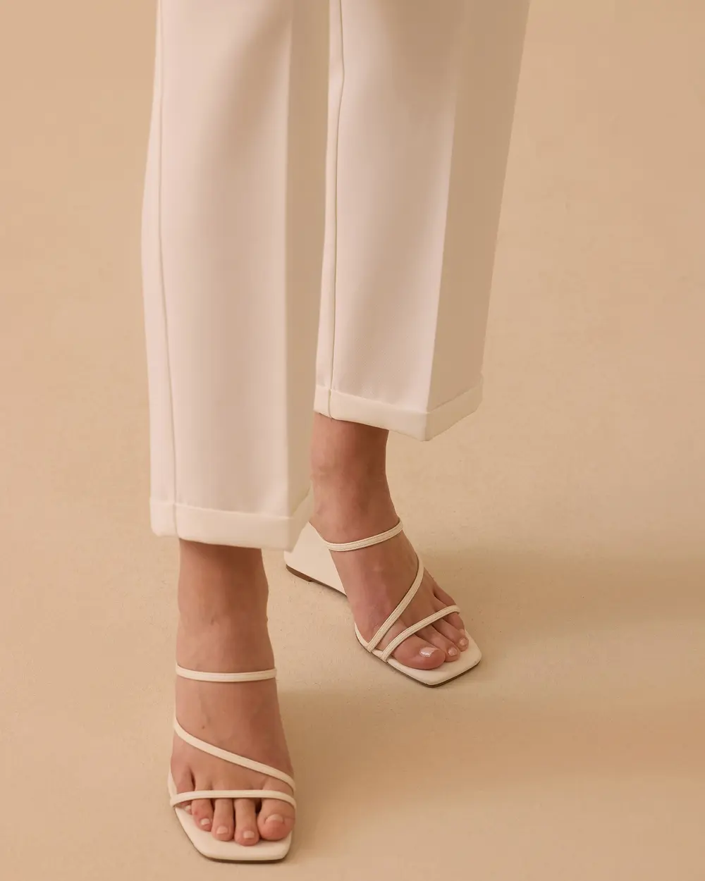 Lena Carrot Cut Ankle Length Pants