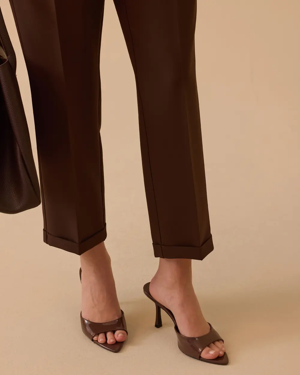 Lena Havuç Kesim Bilek Boy Pantolon