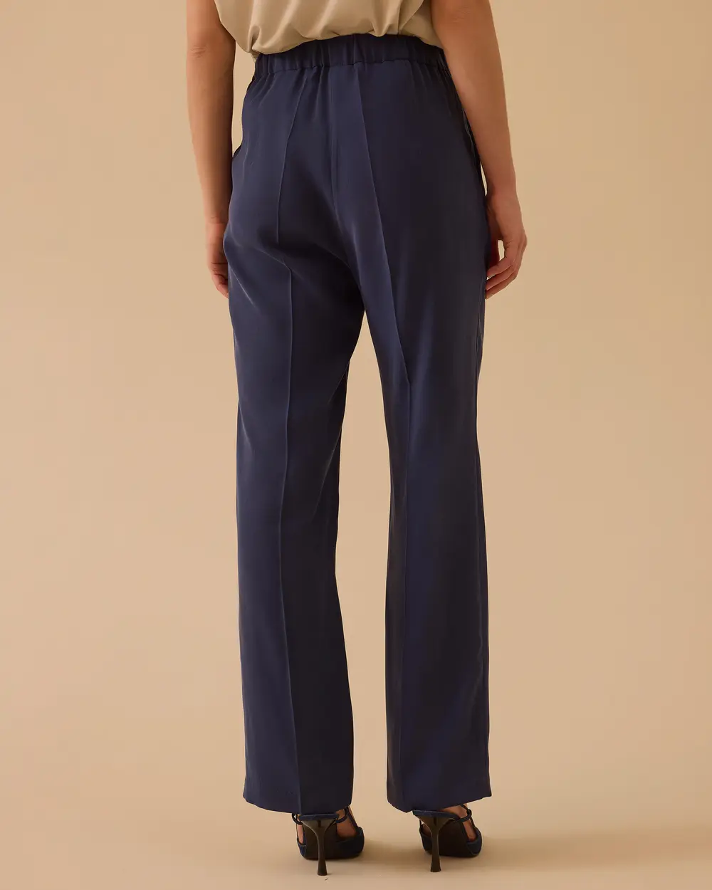 Normal Bel Düz Kesim Pantolon