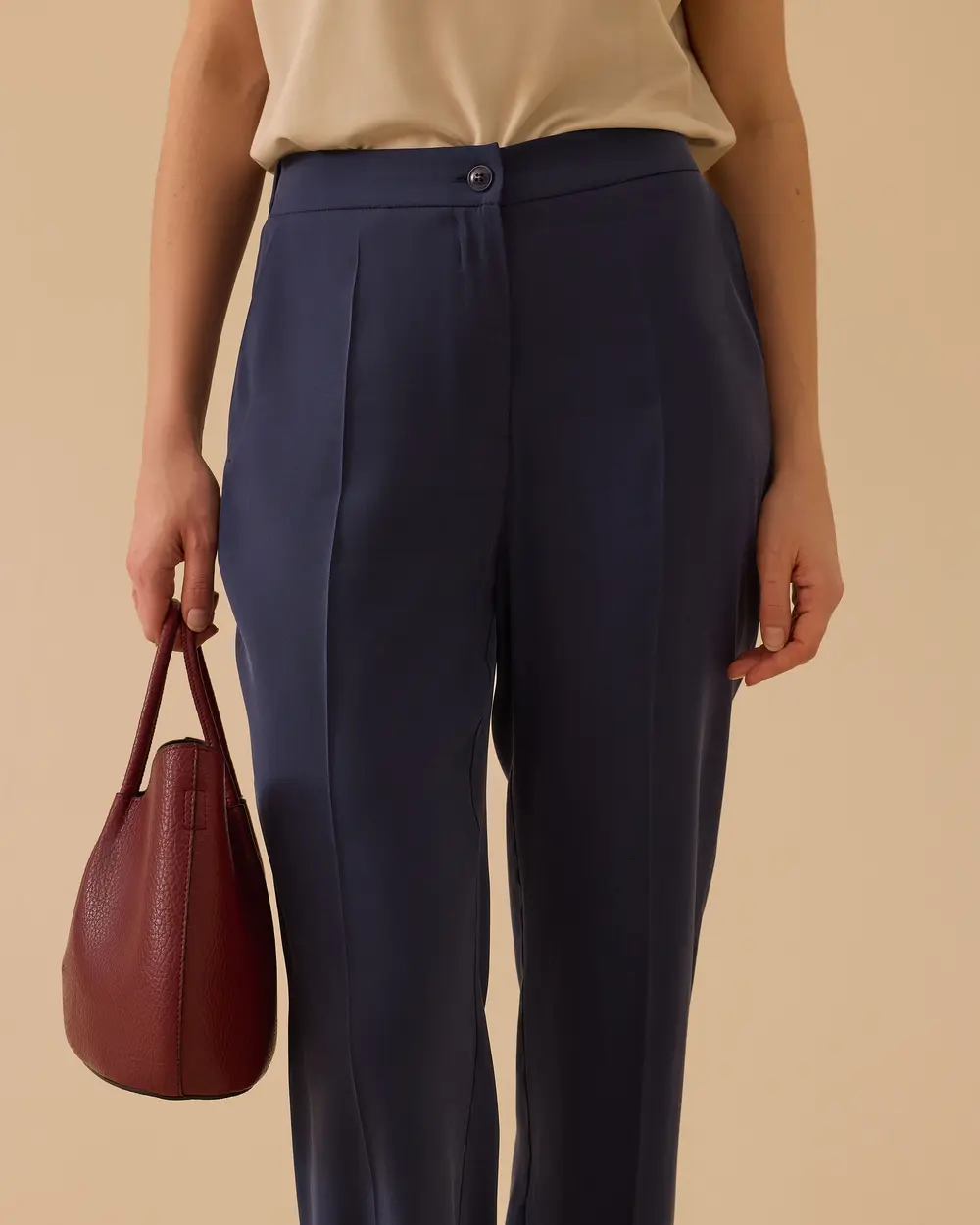 Normal Bel Düz Kesim Pantolon