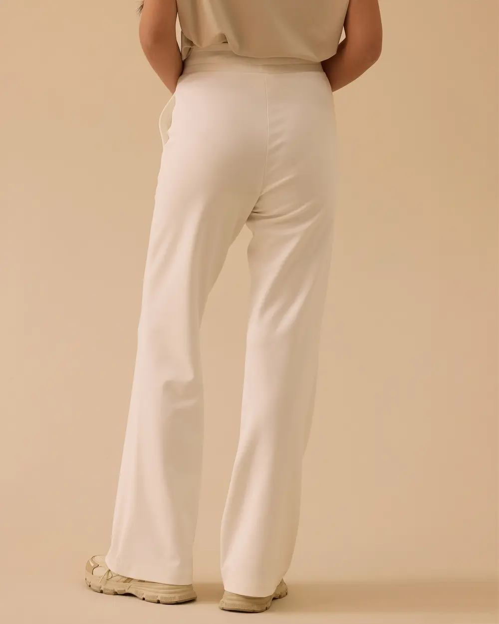 Drawstring Waist, Detailed Spanish-Style Cuff Sweatpants