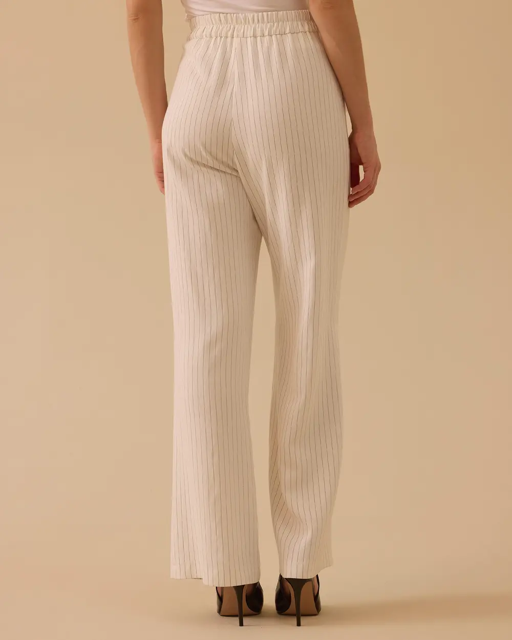 Çizgi Detaylı Pantolon