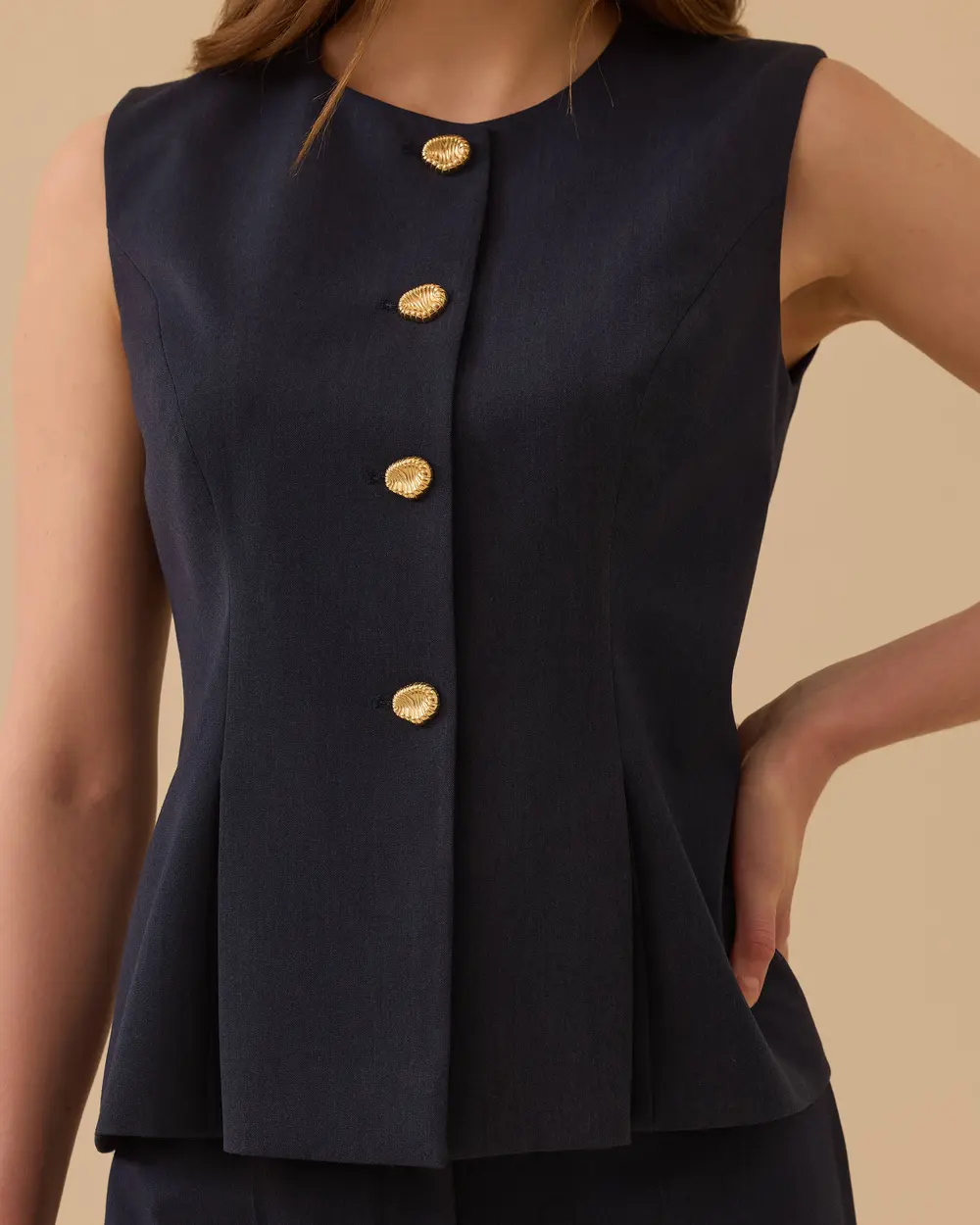 Pile Detaylı Düğmeli Yelek